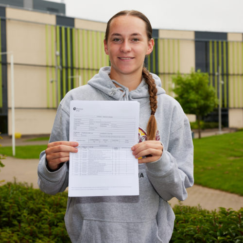 Results Day 2023 SC Isabelle Gigg 2